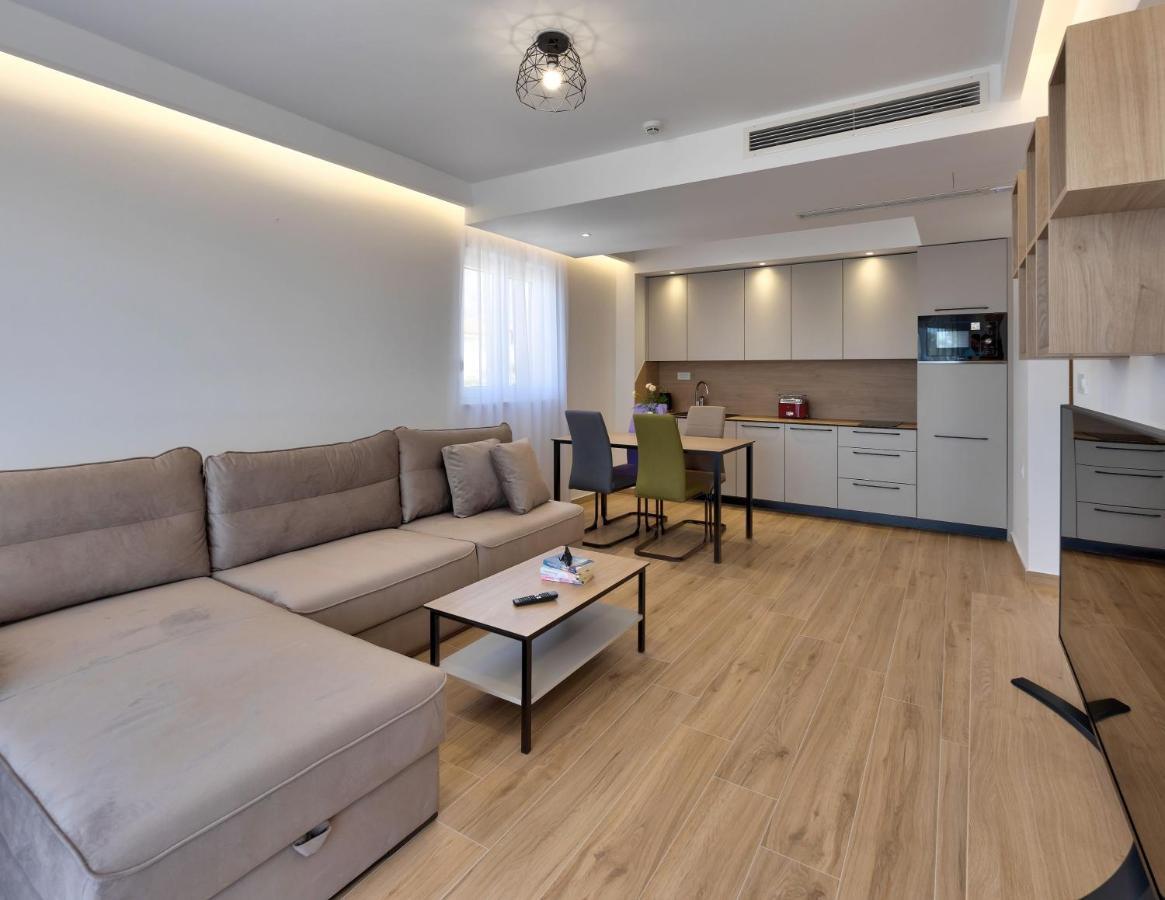 Apartments Amare Promajna Zewnętrze zdjęcie